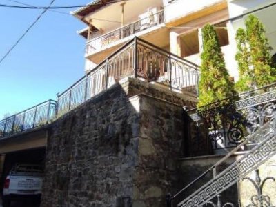 ΤΡΙΩΡΟΦΗ ΟΙΚΟΔΟΜΗ_ΜΕΤΣΟΒΟ