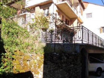 ΤΡΙΩΡΟΦΗ ΟΙΚΟΔΟΜΗ_ΜΕΤΣΟΒΟ